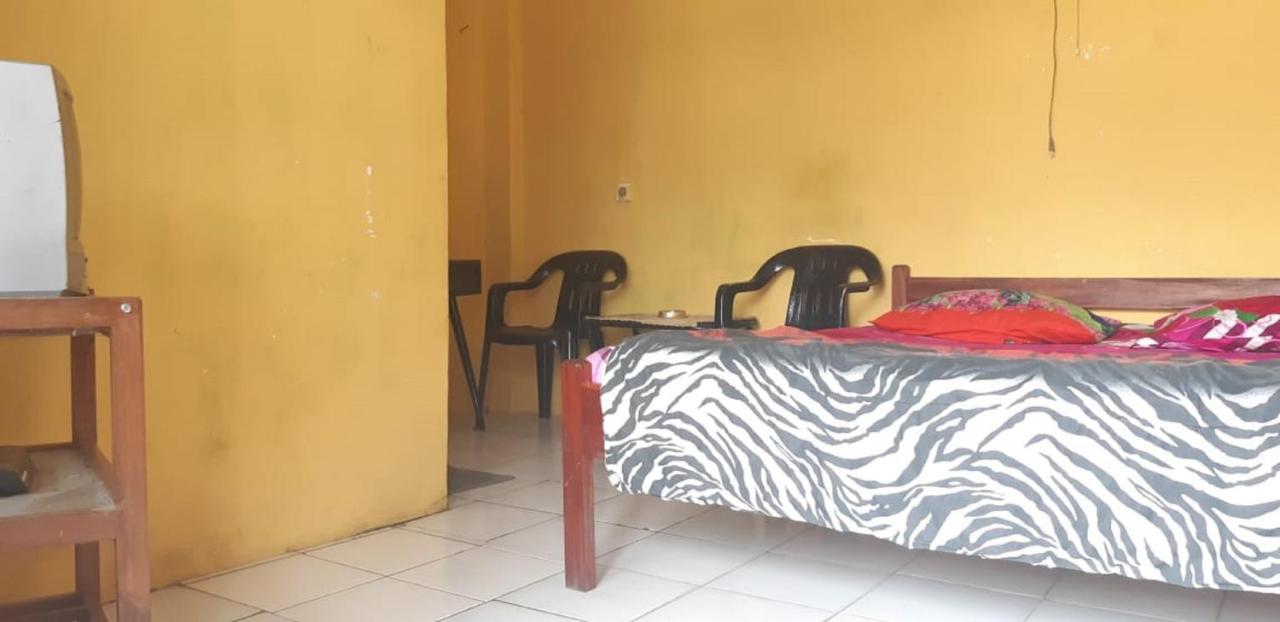 Spot On 2969 Hotel Citra Ayu Labuhan Εξωτερικό φωτογραφία