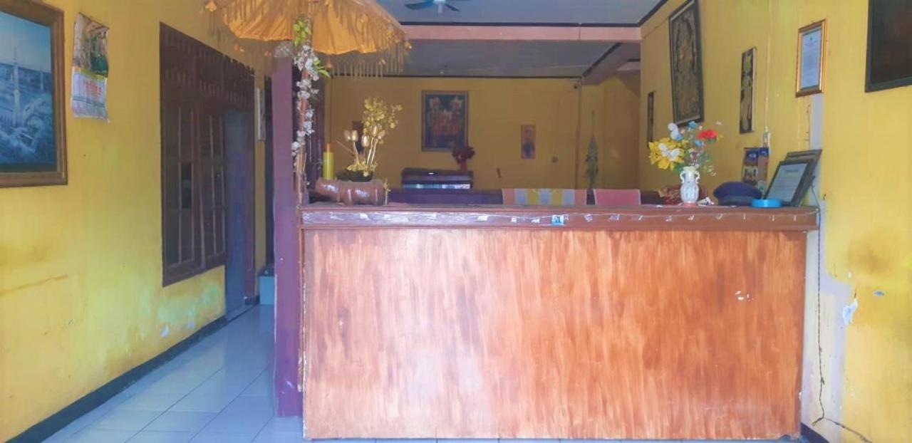 Spot On 2969 Hotel Citra Ayu Labuhan Εξωτερικό φωτογραφία